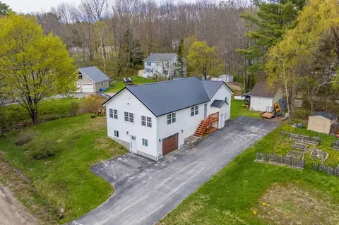 91 Vista Dr, Windham, ME 04062