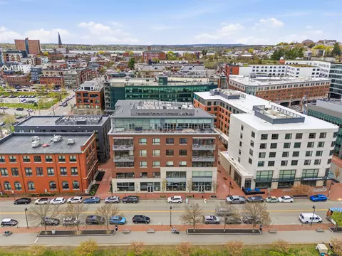 166 Fore St #32, Portland, ME 04101
