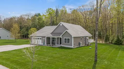 14 Theresa Masse Ln, Scarborough, ME 04074