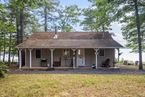 71 Sunrise Park Rd, Jefferson, ME 04348