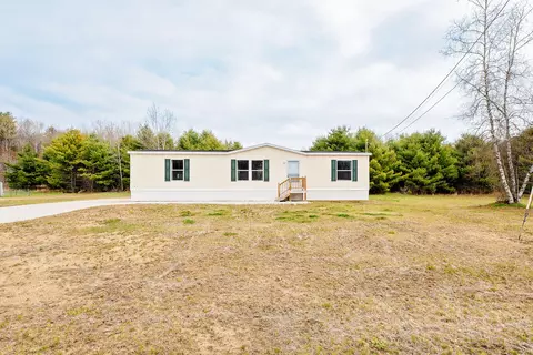 119 Rosewood Dr, Farmington, ME 04938