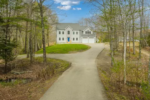 86 Ross Rd, Old Orchard Beach, ME 04064