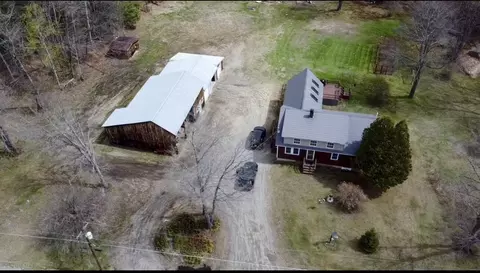 17 Hare St, Avon, ME 04966