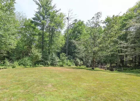 Exterior - 16 Buttonwood Dr, Berwick, ME 03901 photo 7 of 8