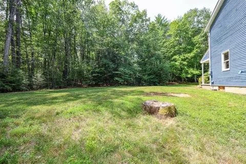 Exterior - 16 Buttonwood Dr, Berwick, ME 03901 photo 5 of 8