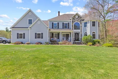 26 Harold Ave, Biddeford, ME 04005
