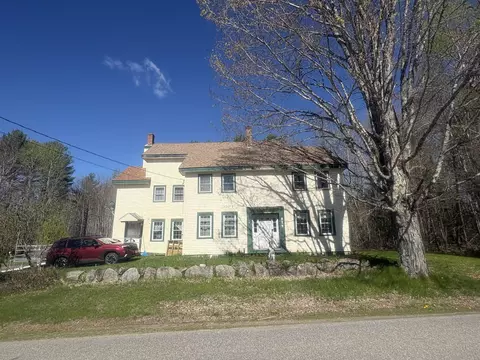 910 Hostile Valley Rd, Palermo, ME 04354