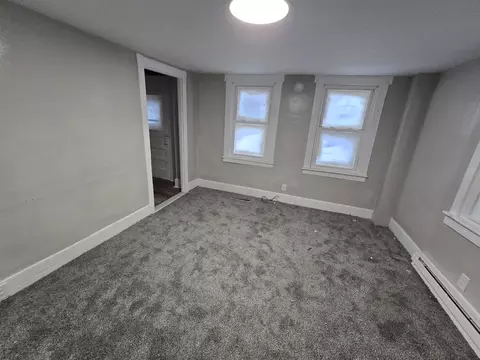 Living - 9 Morton Pl, Augusta, ME 04330 photo 1 of 3