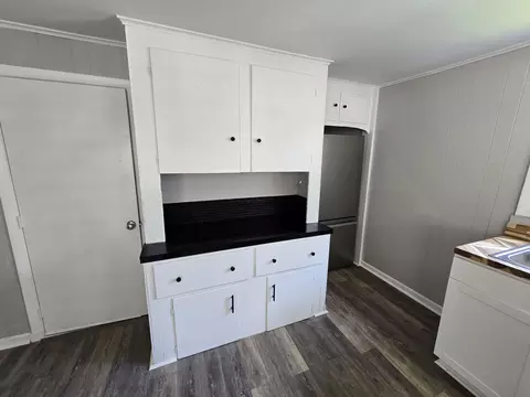 Kitchen - 9 Morton Pl, Augusta, ME 04330 photo 6 of 6