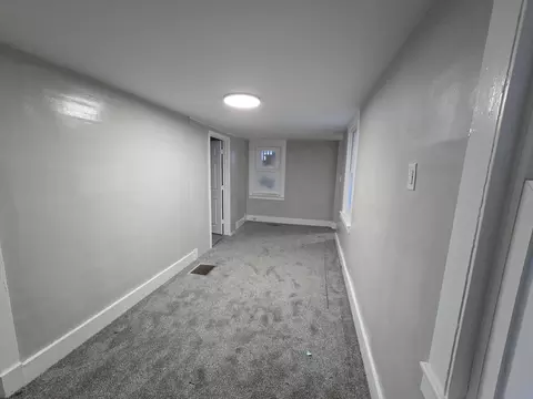 Entry Way - 9 Morton Pl, Augusta, ME 04330 photo 2 of 3
