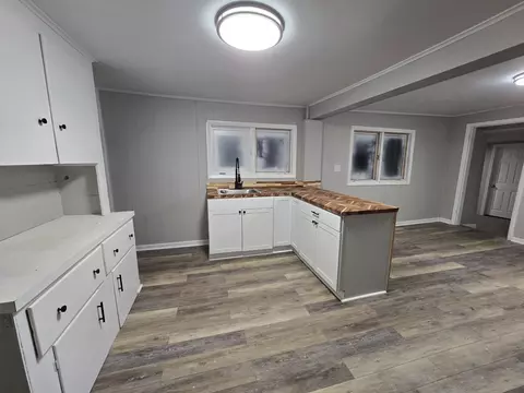 Kitchen - 9 Morton Pl, Augusta, ME 04330 photo 5 of 6
