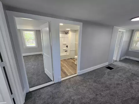 Entry Way - 9 Morton Pl, Augusta, ME 04330 photo 2 of 2