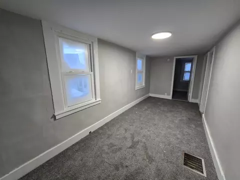 Entry Way - 9 Morton Pl, Augusta, ME 04330 photo 1 of 3