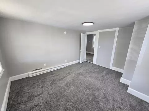 Bedroom - 9 Morton Pl, Augusta, ME 04330 photo 6 of 9