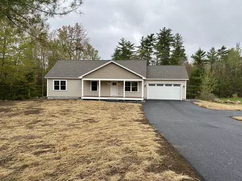 577 Doles Ridge Rd, Limerick, ME 04048