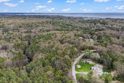22 Batchelder Rd, Ogunquit, ME 03907 photo 2