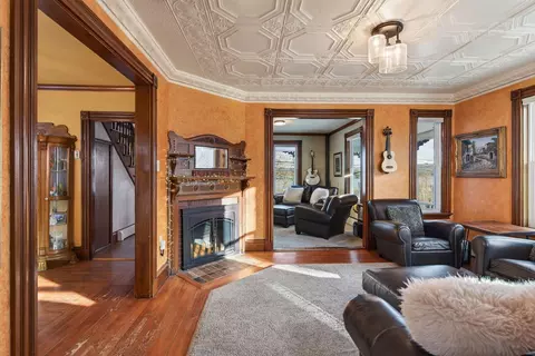 Living - 394 Washington St, Bath, ME 04530 photo 1 of 6