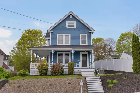 Exterior - 394 Washington St, Bath, ME 04530 photo 2 of 13