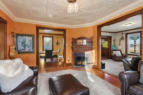 Living - 394 Washington St, Bath, ME 04530 photo 2 of 6