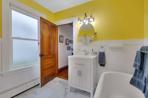 Bath - 394 Washington St, Bath, ME 04530 photo 2 of 3