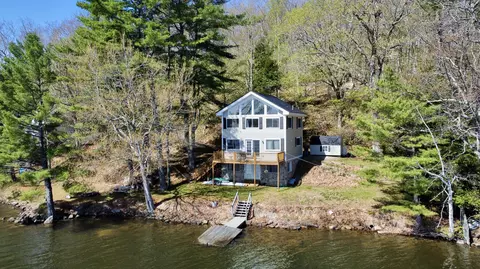 105 Martins Point Rd, Greene, ME 04236