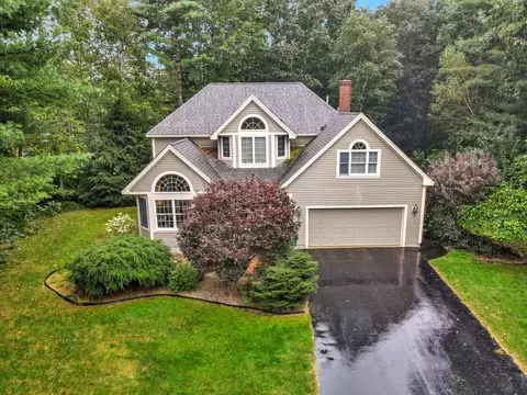 13 Baxter Ln, Brunswick, ME 04011