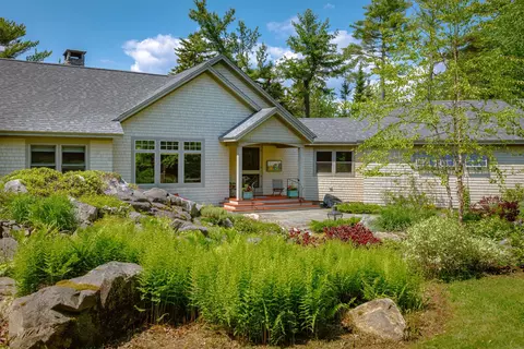 28 Ridgewood Ln, Mount Desert, ME 04660
