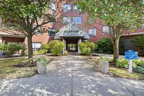 148 Breakwater Dr #204, South Portland, ME 04106