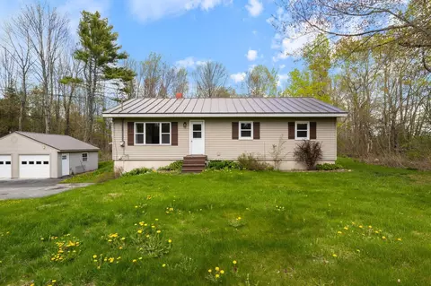 569 Benton Rd, Albion, ME 04910