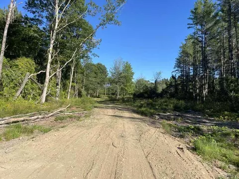 9 Patterson Rd, Hampden, ME 04444 photo 4