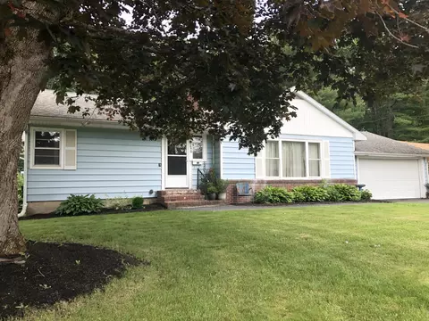 240 Washington St, Brewer, ME 04412