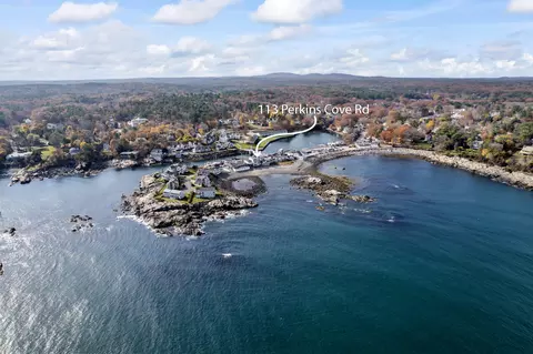 113 Perkins Cove Rd, Ogunquit, ME 03907