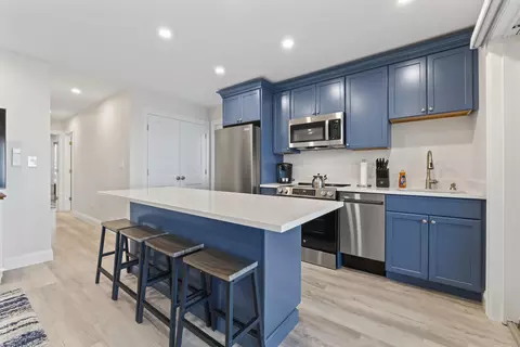 Kitchen - 117 Perkins Cove Rd, Ogunquit, ME 03907 photo 6 of 11