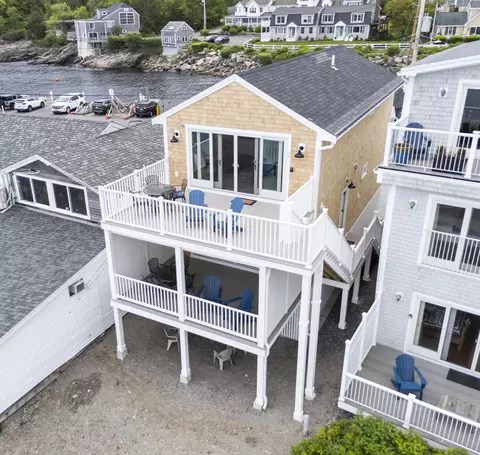 Exterior - 117 Perkins Cove Rd, Ogunquit, ME 03907 photo 2 of 6