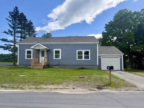 887 Foxes Ridge Rd, Acton, ME 04001