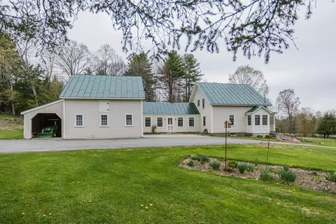 Exterior - 1124 Main St, Jay, ME 04239 photo 4 of 26