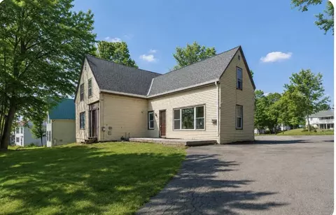 82 Summer St, Dover Foxcroft, ME 04426