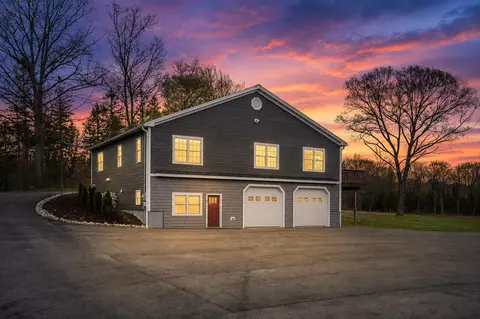 754 River Rd, Orrington, ME 04474