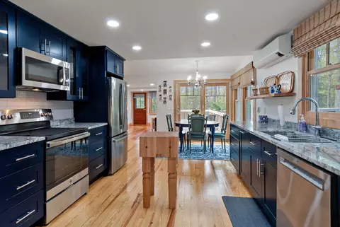 86 Basin Rd, Windham, ME 04062