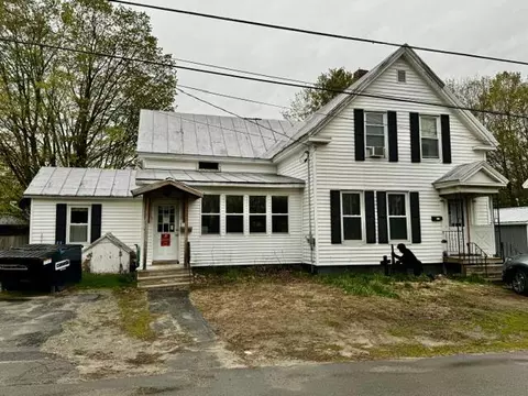 21 South St, Skowhegan, ME 04976