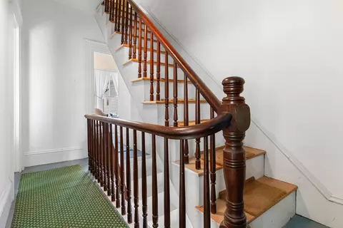 Entry Way - 17 High St, Vinalhaven, ME 04863 photo 2 of 2