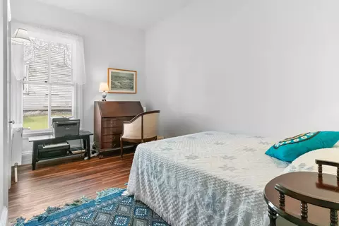 Bedroom - 17 High St, Vinalhaven, ME 04863 photo 1 of 9