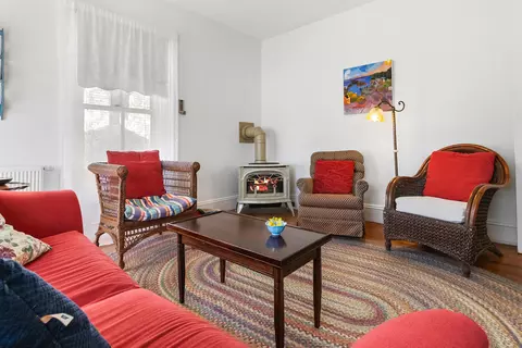 Living - 17 High St, Vinalhaven, ME 04863 photo 2 of 3