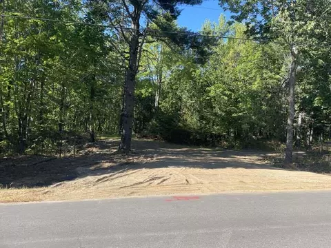664 North Rd, Newburgh, ME 04444