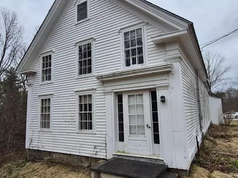 42 Flood Ave, Wiscasset, ME 04578