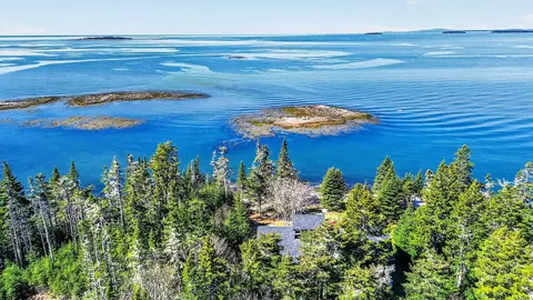 455 Black Duck Cove Rd, Beals, ME 04611