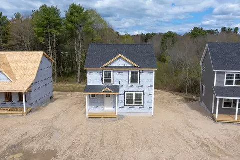 8 Shepherd Ln #4, Windham, ME 04062