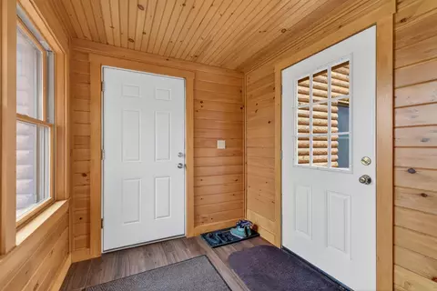 Entry Way - 276 Middle Rd, Dresden, ME 04342 photo 7 of 7