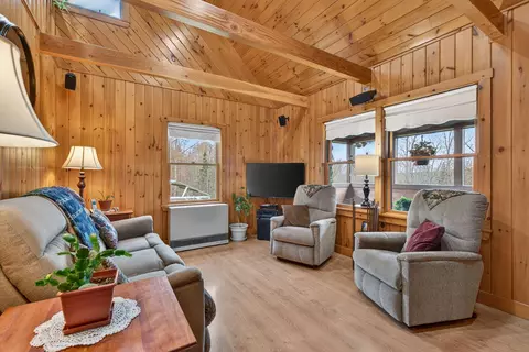 Living - 276 Middle Rd, Dresden, ME 04342 photo 2 of 3