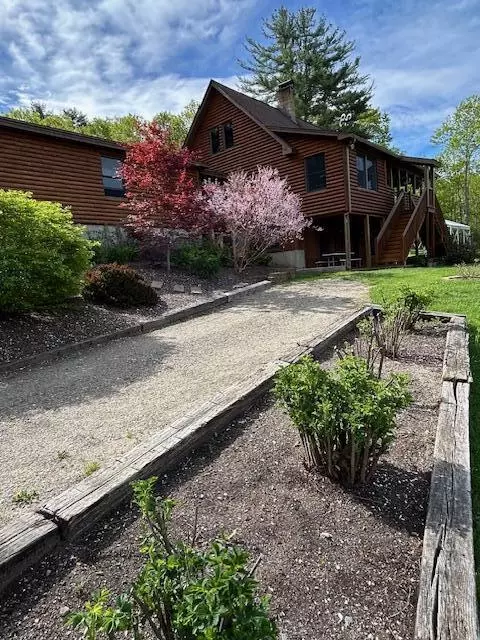 Exterior - 276 Middle Rd, Dresden, ME 04342 photo 6 of 23